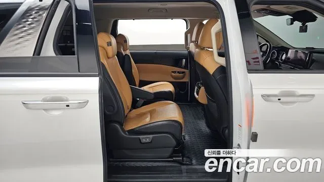 Kia Carnival дизель 9 мест, миниатюра 18