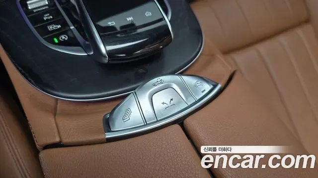 Mercedes-Benz E-Class E220d, миниатюра 24