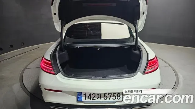 Mercedes-Benz C-Class C200, миниатюра 14