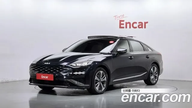 Kia K8 гибрид Signature