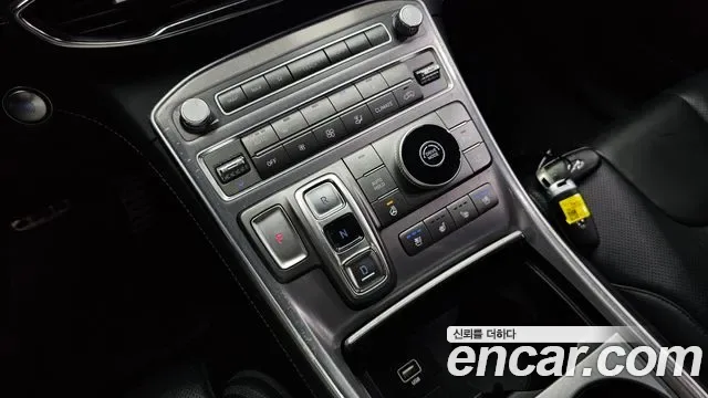 Hyundai Santa FE дизель 2.2 2WD Calligraphy, миниатюра 26