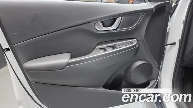 Hyundai Kona бензин 2.0 2WD Inspiration, миниатюра 19