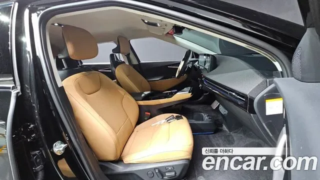 Kia EV6, миниатюра 12