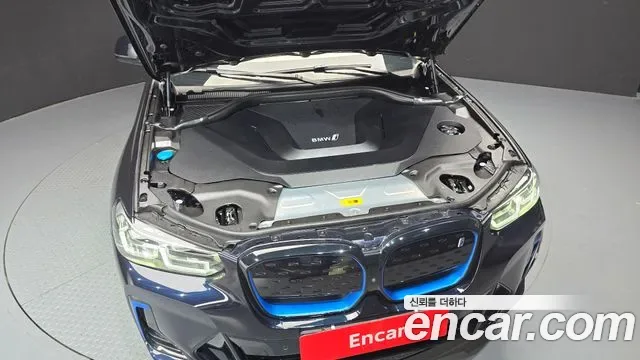BMW iX3 M, миниатюра 22