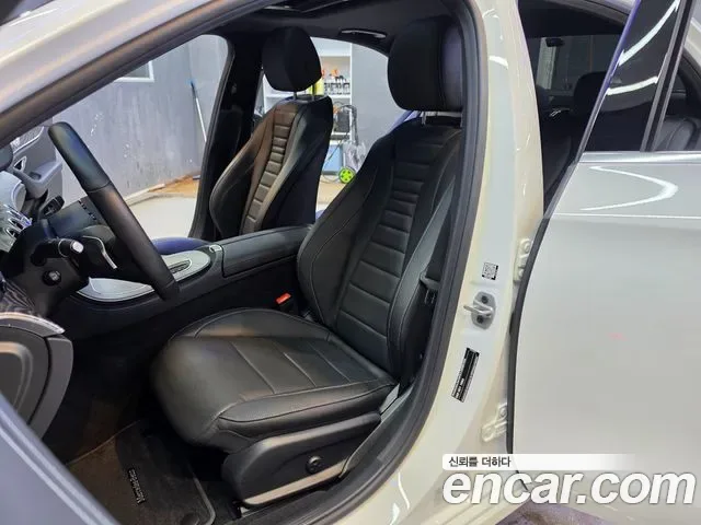 Mercedes-Benz E-Class E350 4MATIC, миниатюра 4