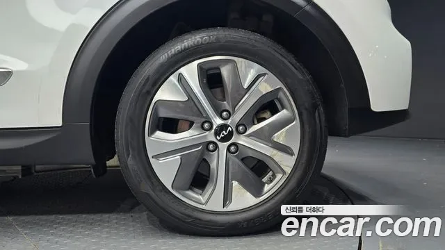 Kia Niro EV, миниатюра 2