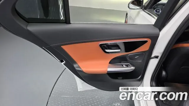 Mercedes-Benz C-Class C300 4MATIC AMG Line, миниатюра 9
