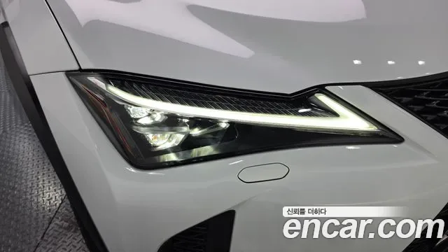 Lexus UX 2.0 F-Sport 2WD, миниатюра 27