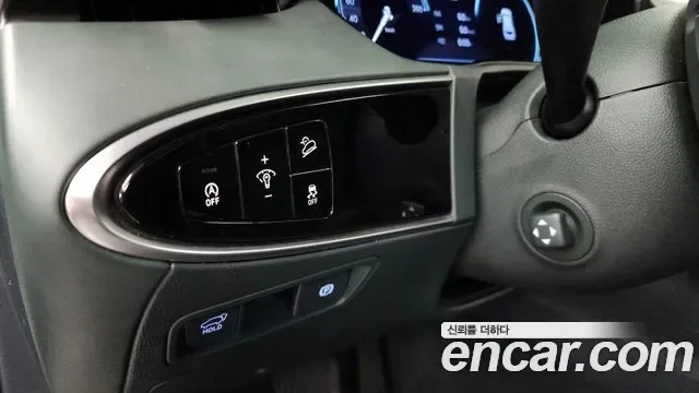 Genesis GV70 2.5T бензин AWD ( ), миниатюра 13