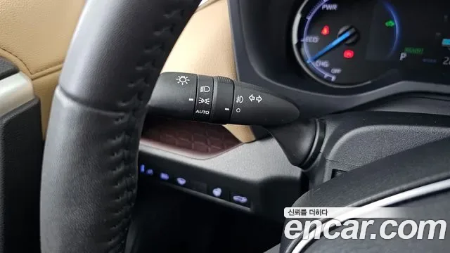 Toyota RAV4 2.5 4WD гибрид, миниатюра 18