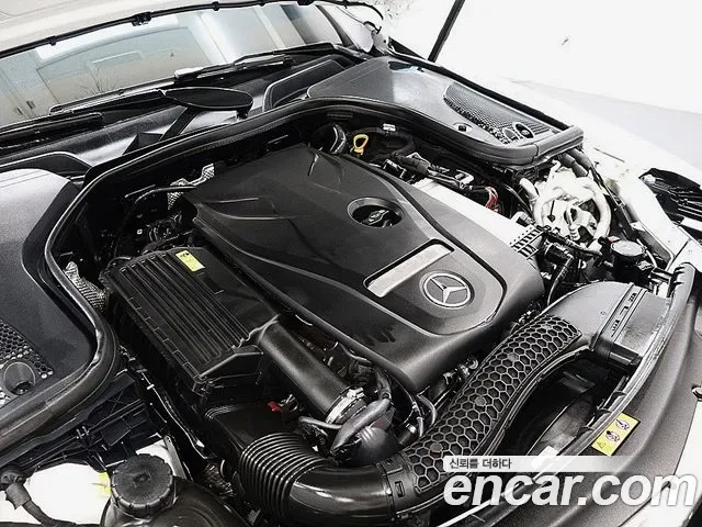 Mercedes-Benz E-Class E250, миниатюра 21