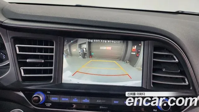 Hyundai Avante AD, миниатюра 13