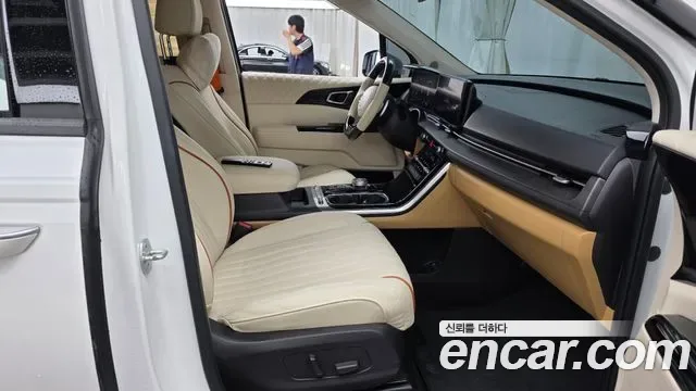 Kia Carnival дизель 9 мест ( ), миниатюра 9