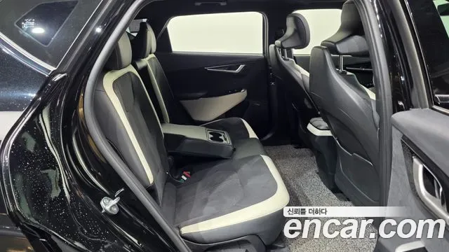 Kia EV6 4WD GT Line, миниатюра 8