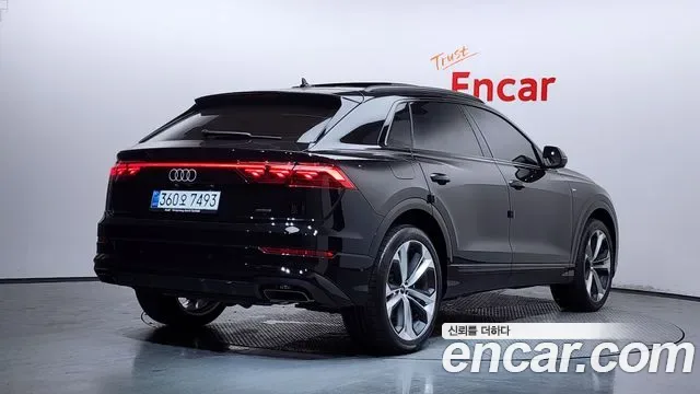 Audi Q8 55 TFSI Premium, миниатюра 23