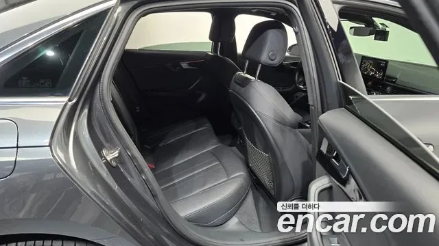 Audi A4 35 TDI Premium, миниатюра 13