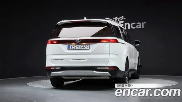 Kia Carnival дизель 9 мест Prestige, миниатюра 7
