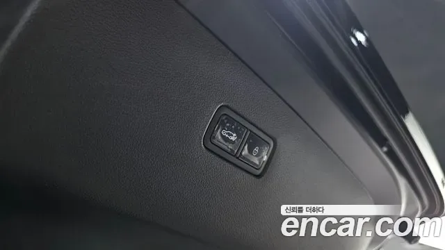 Genesis GV80 2.5T бензин AWD ( ), миниатюра 3
