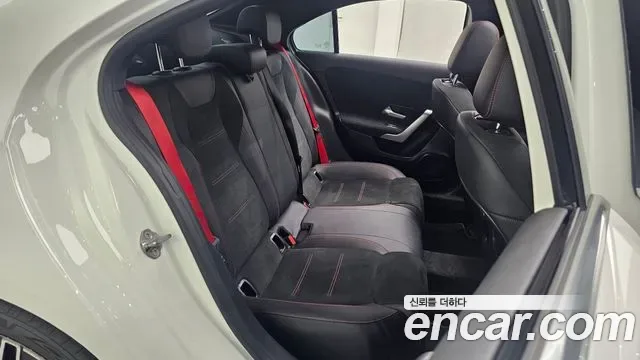 Mercedes-Benz A-Class AMG A35 4MATIC, миниатюра 12