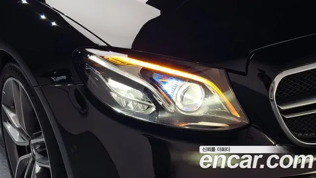 Mercedes-Benz E-Class E53 AMG 4MATIC+, миниатюра 11