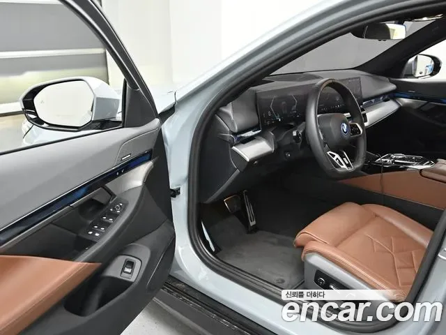 BMW 5 (G60) 530e M, миниатюра 19