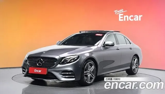 Mercedes-Benz E-Class E300 4MATIC AMG Line, миниатюра 18