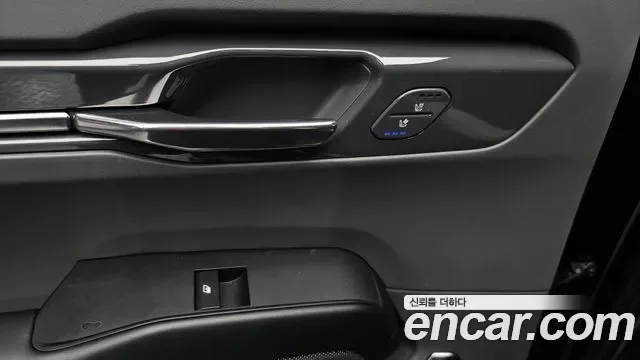 Kia EV9 4WD GT Line, миниатюра 3