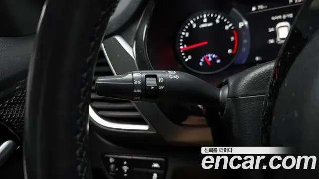 Kia Seltos бензин 1.6 Turbo 2WD Signature, миниатюра 17