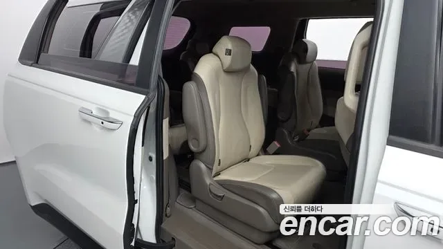 Kia Carnival дизель 9 мест Prestige, миниатюра 19