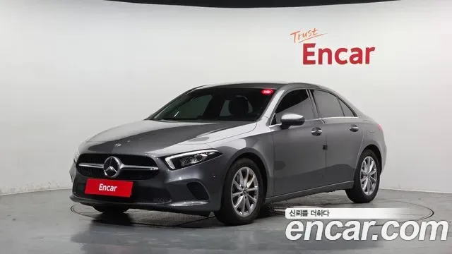 Mercedes-Benz A-Class A220