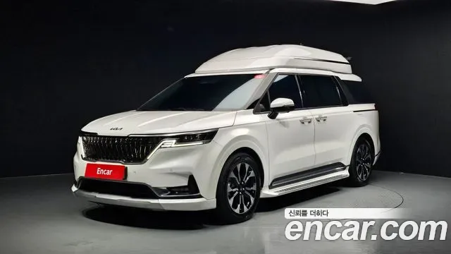 Kia Carnival бензин 9 мест Signature