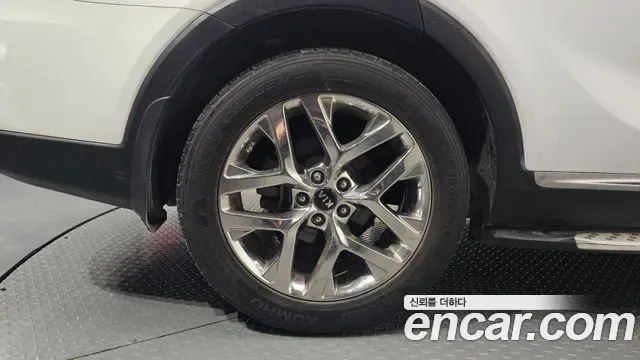 Kia Sorento бензин 2.0 Turbo 2WD, миниатюра 12