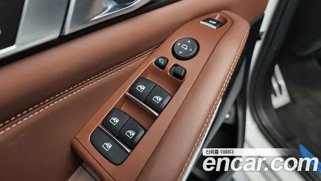 BMW X5 xDrive 45e M, миниатюра 4