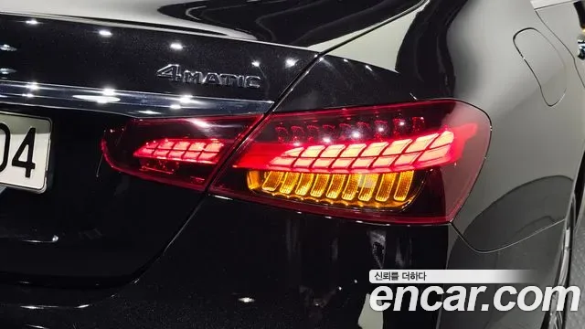 Mercedes-Benz E-Class E350 4MATIC, миниатюра 27