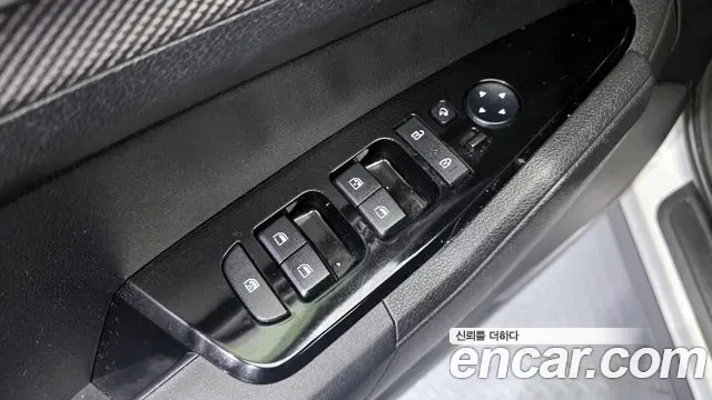 Kia Sportage дизель 2.0 2WD Prestige, миниатюра 6