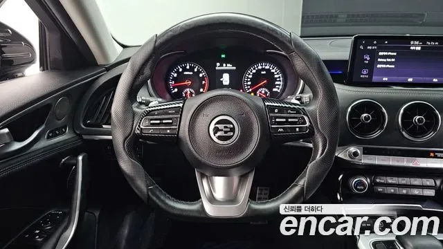 Kia Stinger, миниатюра 10