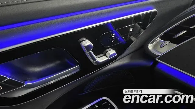 Mercedes-Benz E-Class E200, миниатюра 13