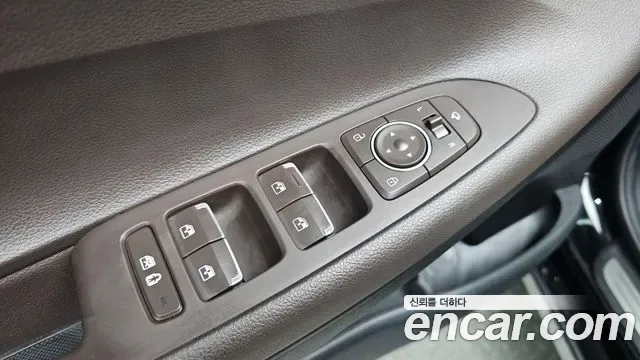 Hyundai Grandeur Premium, миниатюра 3