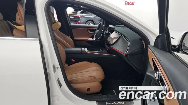 Mercedes-Benz E-Class E200 AMG Line, миниатюра 27
