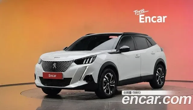 Peugeot E-2008 EV GT, миниатюра 3