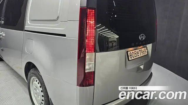 Hyundai Staria 5 мест, миниатюра 13
