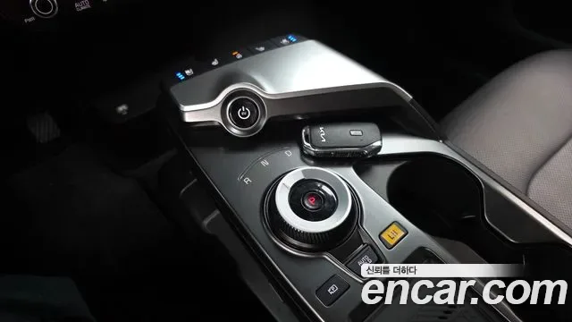 Kia EV6, миниатюра 19