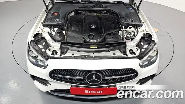 Mercedes-Benz E-Class E450 4MATIC, миниатюра 21