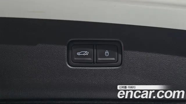 Genesis GV70 2.5T бензин AWD ( ), миниатюра 9