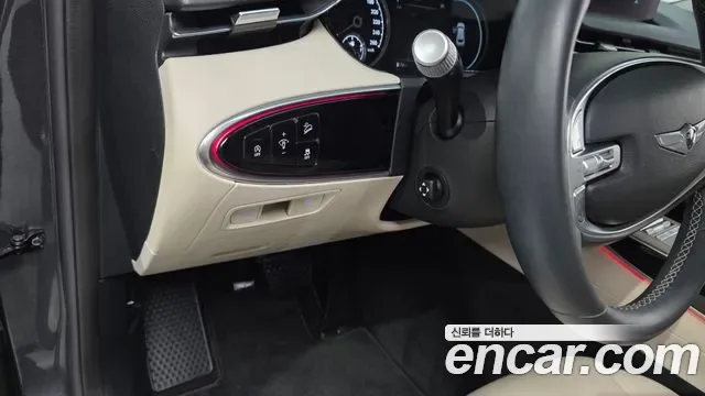 Genesis GV70 2.5T бензин 2WD ( ), миниатюра 10