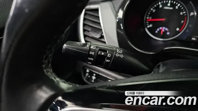 Kia Seltos бензин 1.6 Turbo 2WD, миниатюра 24