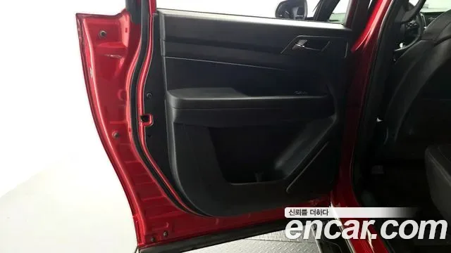 KGM Rexton дизель 2.2 2WD, миниатюра 3