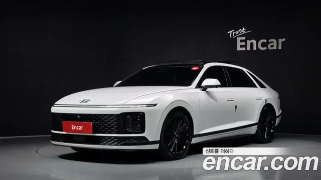 Hyundai Grandeur Calligraphy