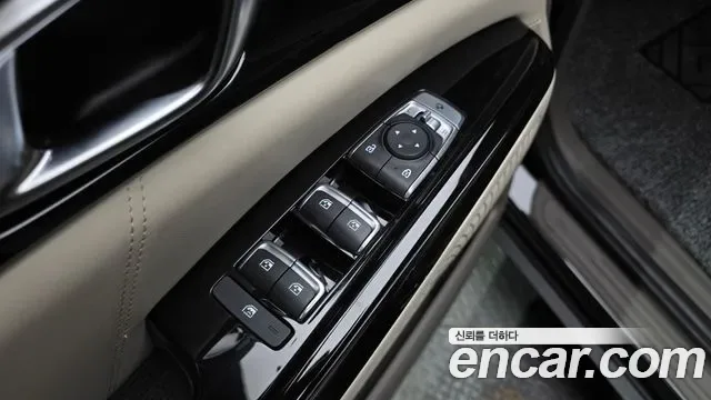 Kia Carnival бензин 7 мест Signature, миниатюра 6