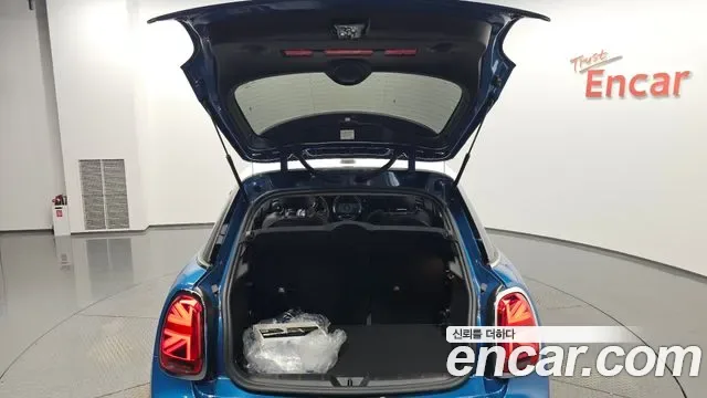 MINI Cooper 5 III, миниатюра 7